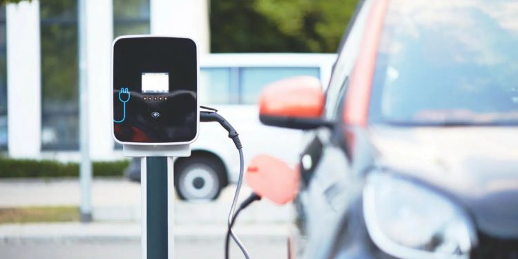 Le auto elettriche hanno un problema: i loro nomi