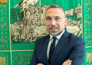 Trenord, Regione Lombarida aumenta dal 10 al 30% l’indennizzo ai viaggiatori per i ritardi