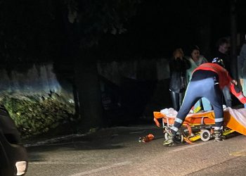 Travolto da un’auto pirata: grave un 36enne. Carabinieri a caccia del fuggitivo