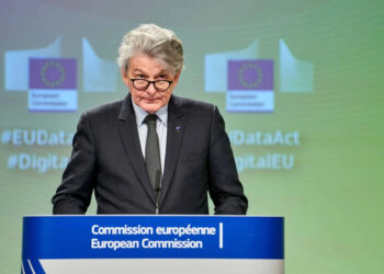 Visto Usa negato a Breton e altri 4, Ue contro Trump: “Non ci lasciamo intimidire”