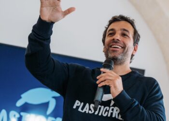 De Gaetano (Plastic Free): “Plastica nel cervello e nel sangue dell’uomo, piaga da curare”