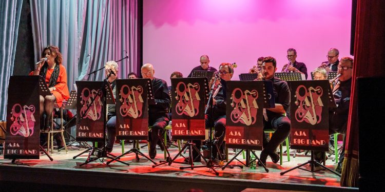 Musica e solidarietà per Bucaneve: raccolti oltre mille euro in una sera