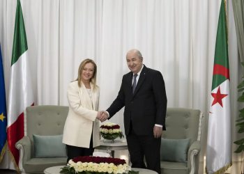 Meloni lancia il ‘Piano Mattei’. Descalzi: Liberi dal gas russo nel 2024-25