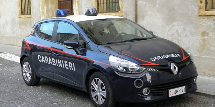 Raffica di furti nei negozi: 40enne arrestato dai carabinieri