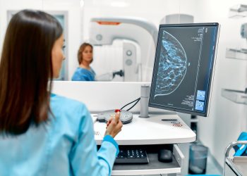 Tumore alla mammella, in Lombardia nuove linee guida per cure ai pazienti