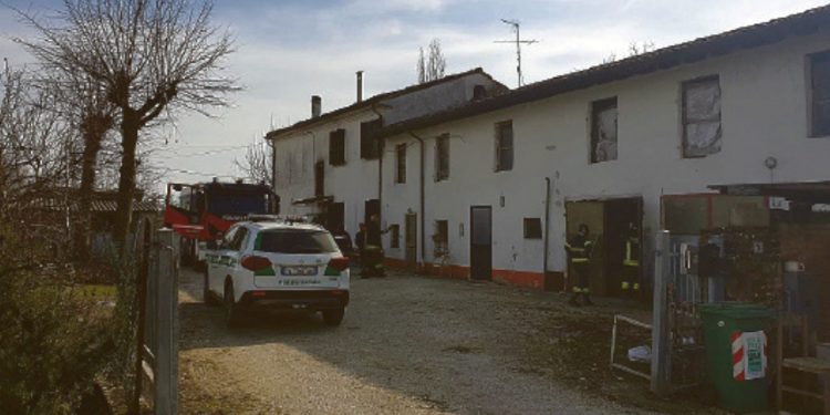 Fuga di gas e scoppio: grave un 85enne rimasto ustionato