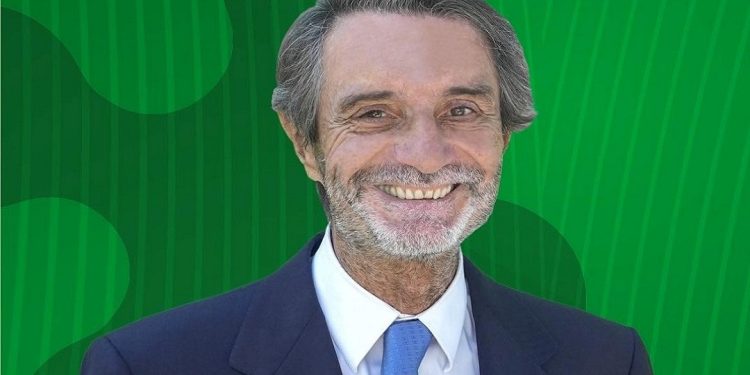 Fontana stravince le elezioni: confermato al governo della Lombardia