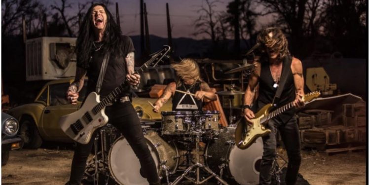 A Medole approda il rock esplosivo degli Heroes and Monsters con For Freedom Music