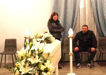 La madre di Yana arrivata a Castiglione: “Ergastolo per chi l’ha uccisa”