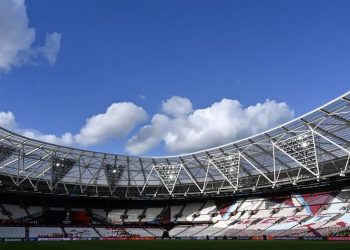 London Stadium coperto di pannelli solari: energia entro fine 2024