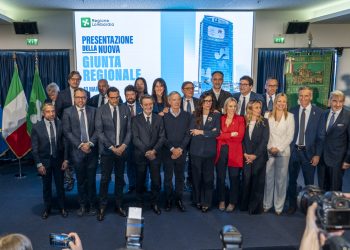 Ecco la nuova giunta di Fontana: Beduschi e Mazzali sono assessori