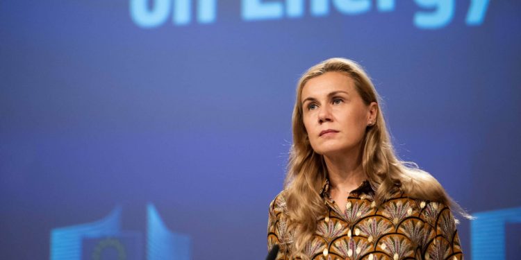 Accordo Ue su efficienza energetica, risparmi dell’11,7% al 2030