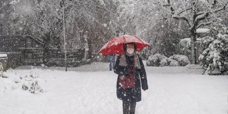 Meteo, da domenica gelo russo: temperature in picchiata di 15°, neve in pianura