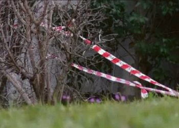 Castelbelforte, una 13enne aggredita e ferita a colpi di forbici da due coetanee