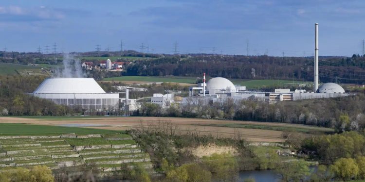 La scommessa della Germania: addio al nucleare dal 15 aprile