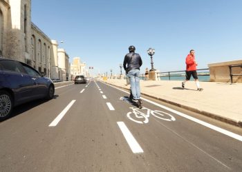 Legambiente: Città lontane da obiettivi 2030 sulla mobilità