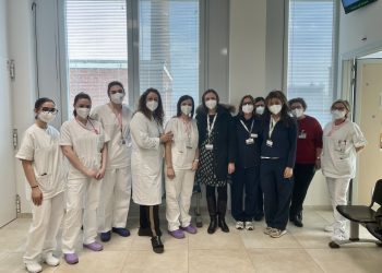 “Ricordati di te”: nella giornata delle ostetriche prevenzione in rosa