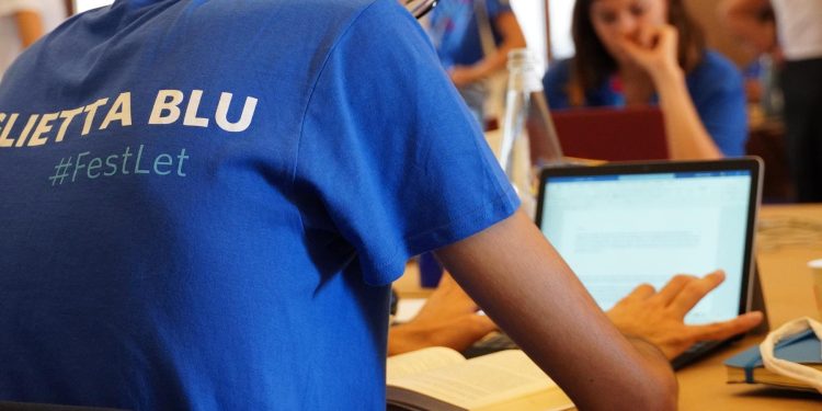 Volontari a Festivaletteratura: parte la campagna per le adesioni