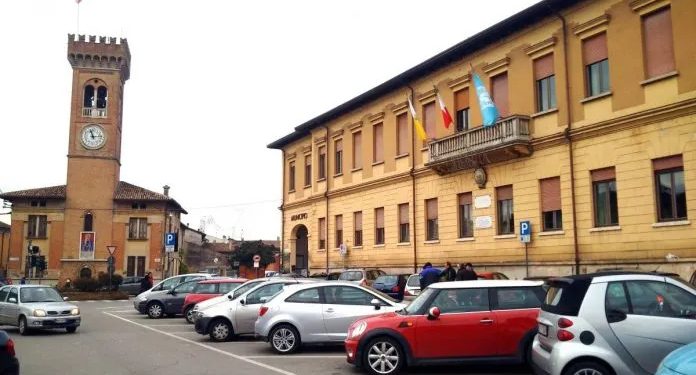 Guidizzolo, mostra in municipio: espone l’artista goitese Claudia Marchi