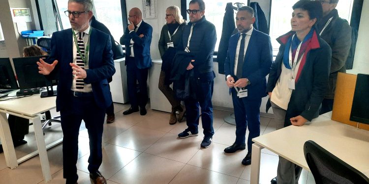 Innovazione tecnologica e organizzativa per migliorare la qualità del servizio ferroviario regionale