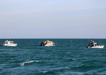 Allarme Mar Rosso per Italia: tariffe raddoppiate e calo arrivi porti