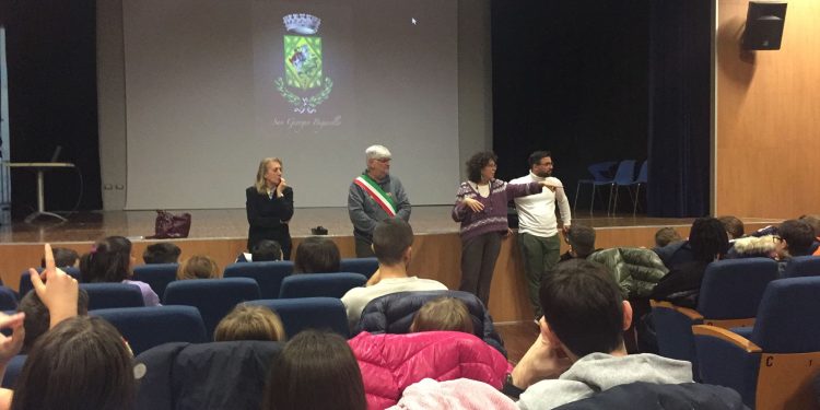 San Giorgio Bigarello, gli alunni incontrano l’amministrazione comunale