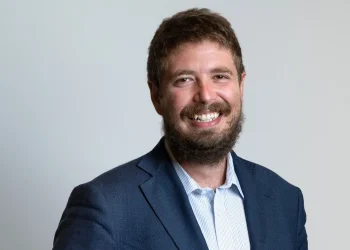 Naso (Motus-E): “Le auto elettriche non si fermano col gelo, ecco come evitare blocchi”