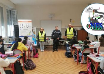 Sicurezza stradale ed educazione alla legalità: la polizia locale incontra gli alunni