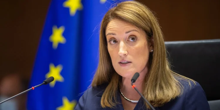 Metsola: “Green Deal sia realistico, se necessario possiamo adattarlo”