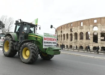 Meloni convoca associazioni agricoltori: “Sempre difesi in Ue. Irpef entro 10mila euro”