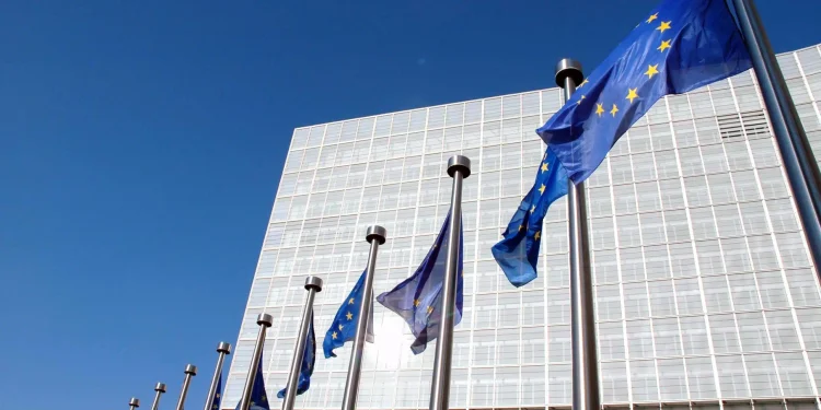 Clima, emissioni e sostenibilità: la Commissione europea rivendica i 10 “risultati chiave”