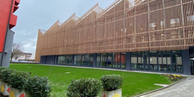 Don Milani di Montichiari, inaugurato il nuovo edificio da oltre 3 milioni di euro