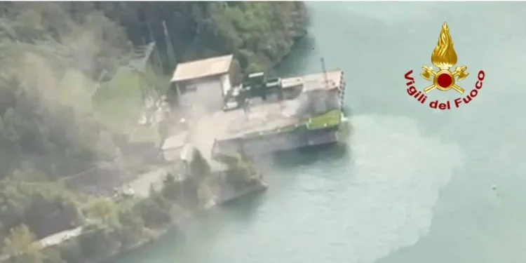 Si cercano dispersi dopo esplosione in centrale idroelettrica a Suviana: “Miracolo trovarli in vita”