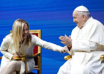 Meloni annuncia: “Il Papa al G7 in Puglia nella sessione sull’Ia”