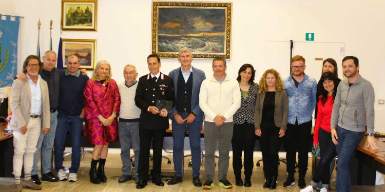 Il saluto e il ringraziamento della comunità di Marmirolo al comandante Stefano Dini