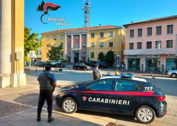 Caporalato nella ditta di imballaggi: due denunce, attività sospesa e 100mila euro di multa