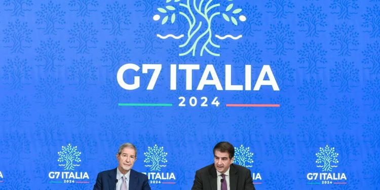 Campi Flegrei, nuovo Dl in cdm. Musumeci: “Gravissime responsabilità sindaci e Regione”