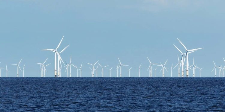 Energia, studio Ren21: Solo 13 Paesi spingono su rinnovabili. E c’è anche l’Italia