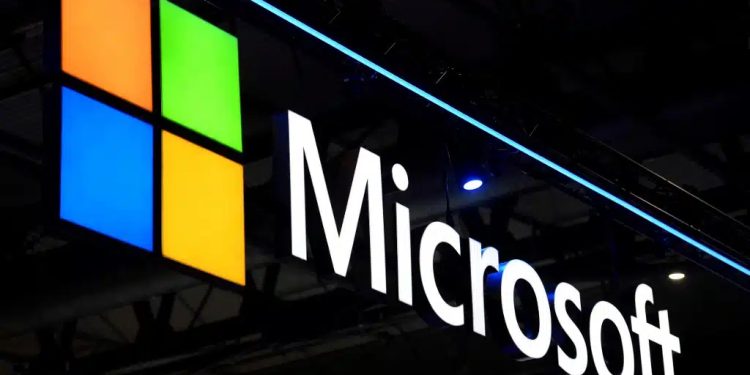 Guasto di Microsoft su scala globale: trasporti mondiali in tilt, disagi anche per banche e Borse