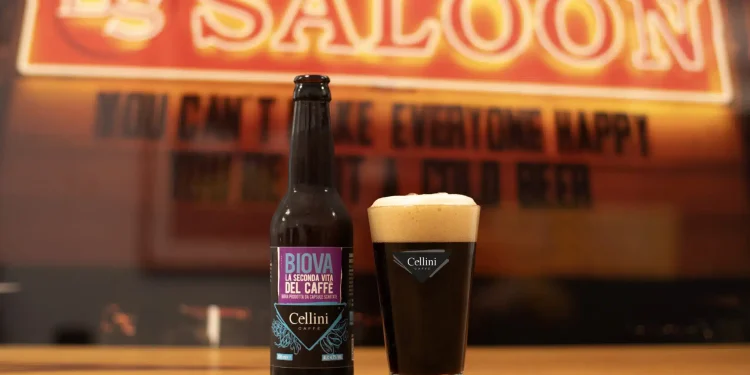 Dal caffè alla birra: le capsule inutilizzate danno vita a una ‘bionda’ artigianale