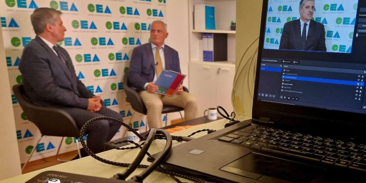 Barachini: “Sacrosanta una nuova legge sull’editoria. Per l’Ia serve approccio umanocentrico”