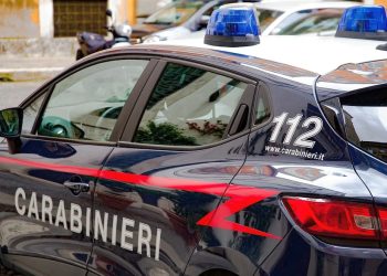 Oltre un anno di violenze e minacce nei confronti della moglie: arrestato un 58enne