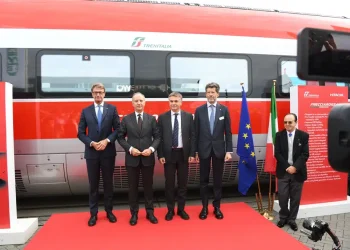 Infrastrutture, il governo punta sul sistema ferroviario. Rixi: “13,5 miliardi di investimenti fino al 2032”