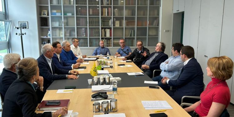 Mantova. Acqua, i rappresentanti di Coldiretti Mantova dei consorzi di bonifica incontrano il presidente di Anbi Lombardia, Alessandro Rota