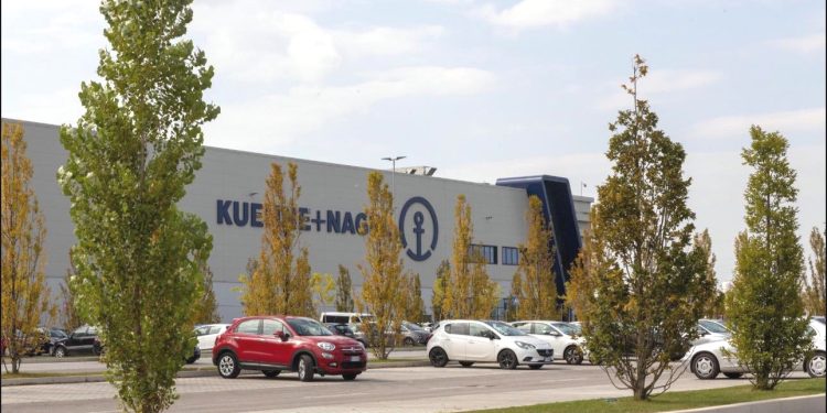 Inaugurato a Valdaro il polo logistico dell’Adidas: 700 posti di lavoro