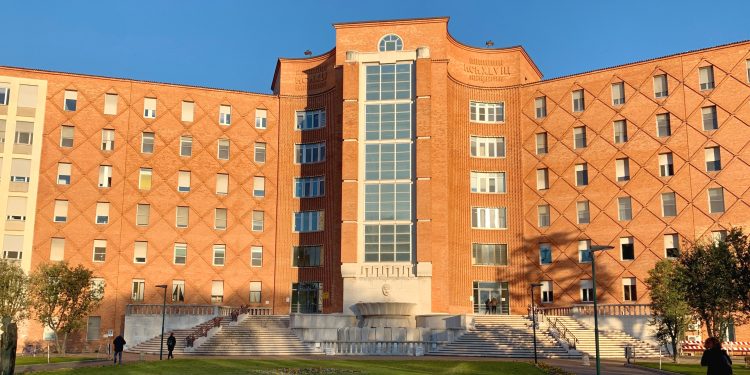 Travolto da auto pirata? No, grave caduta autonoma (forse provocata dall’alcol)