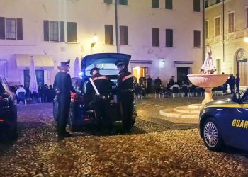 Mancano i requisiti di sicurezza, chiuso un bar nel centro di Mantova