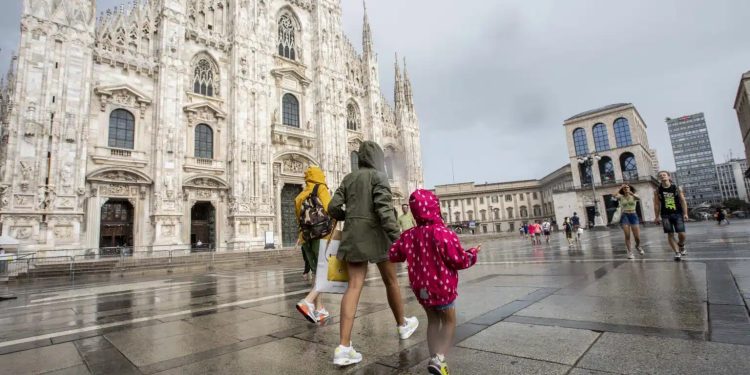 Centro-Nord sotto la pioggia per tutta la settimana: di nuovo allerta meteo