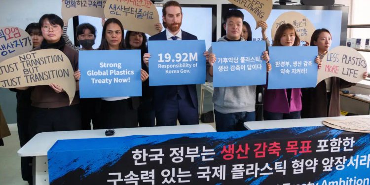 In Corea del Sud una settimana per trovare un accordo sull’inquinamento da plastica