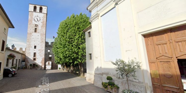 Il laghetto a forma di cuore di Castellaro Lagusello diventa di proprietà pubblica